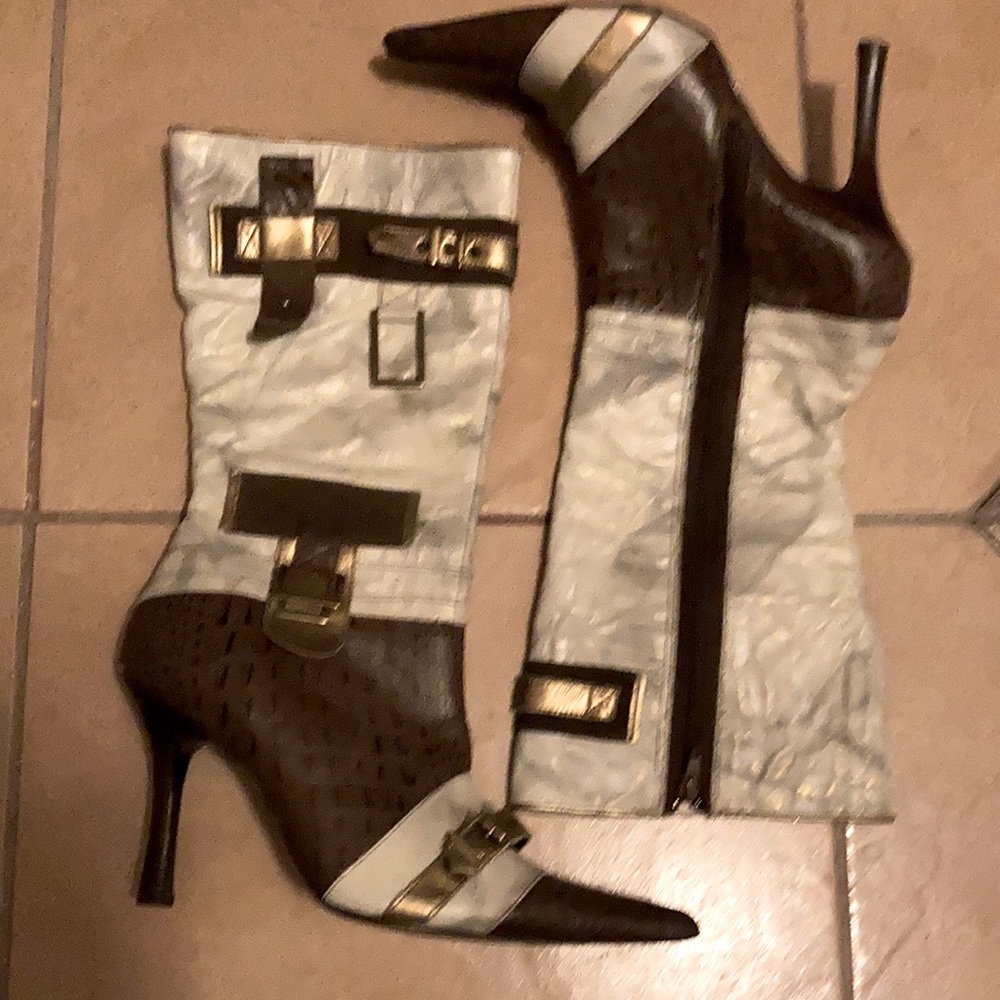 Size 11 leather boots. Made in Spain. Never worn